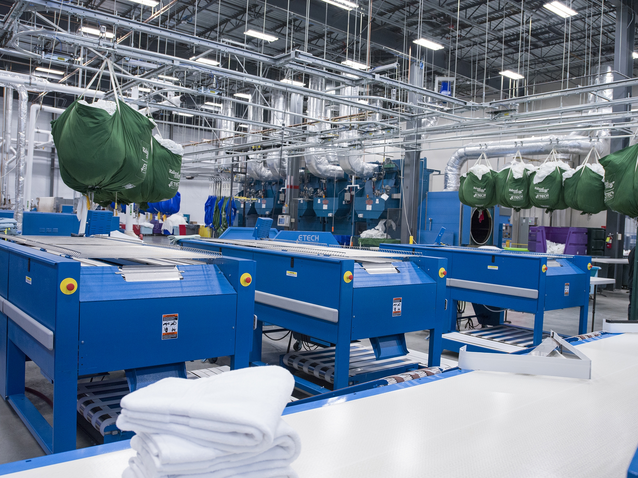 Commercial Laundry Service Hotel Linen Cleaning Service